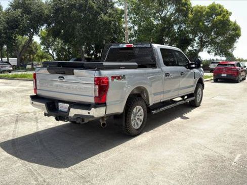 Used 2022 Ford F250 XLT w/ XLT Value Package AWD/4WD image 8