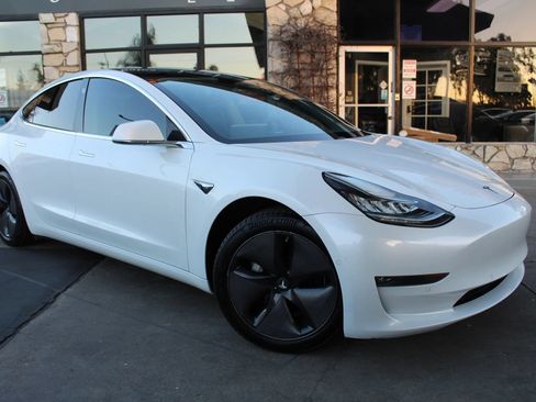 Used 2019 Tesla Model 3 Long Range AWD/4WD image 7