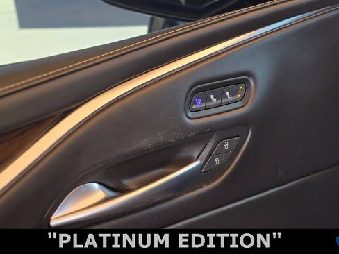 Used 2023 Cadillac Escalade ESV Sport Platinum image 34