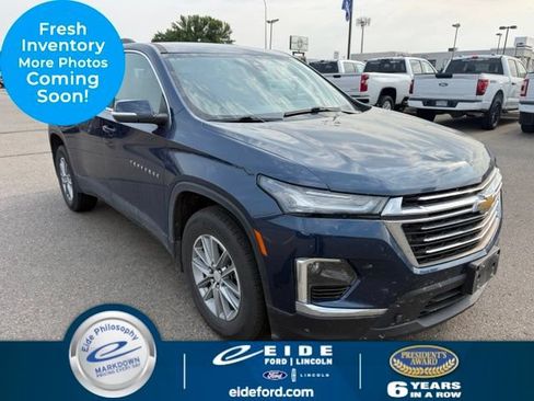 Used 2022 Chevrolet Traverse LT w/ LPO, Floor Liner Package AWD/4WD image 1