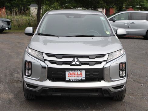 Used 2024 Mitsubishi Outlander Sport ES AWD/4WD image 2