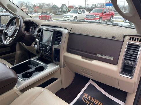 Used 2015 RAM 1500 Laramie w/ Convenience Group image 48