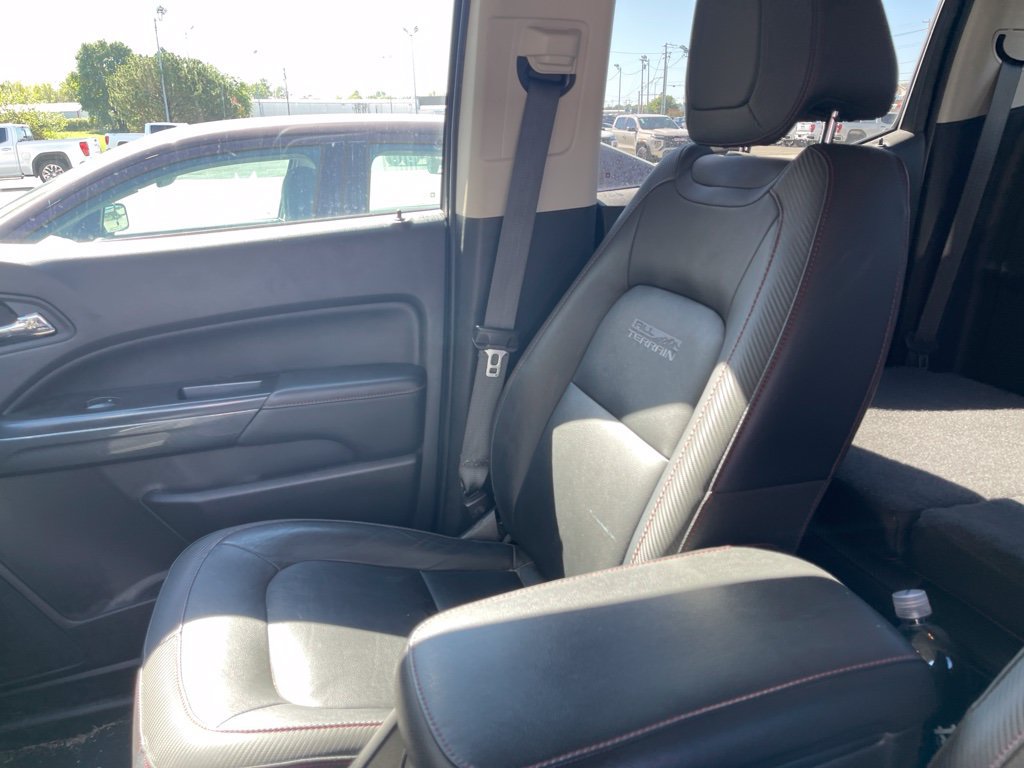 Used 2018 GMC Canyon All Terrain w/ Trailering Package AWD/4WD image 5