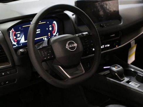 New 2026 Nissan Rogue Platinum w/ Platinum Premium Package image 7