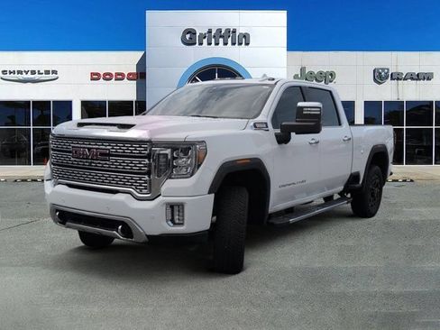 Used 2020 GMC Sierra 2500 Denali w/ Denali Ultimate Package AWD/4WD image 11