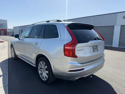 Used 2017 Volvo XC90 T6 Momentum w/ Vision Package AWD/4WD image 4