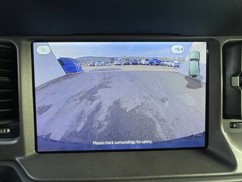 New 2025 Ford Bronco Badlands image 18