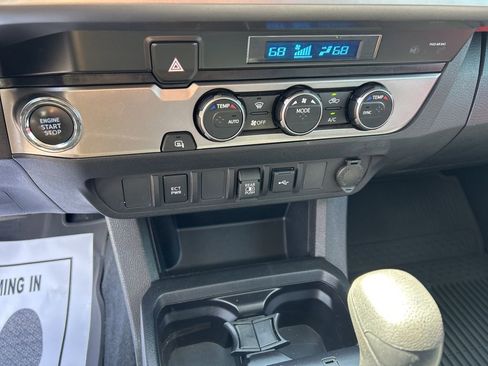 Used 2023 Toyota Tacoma SR5 RWD image 11