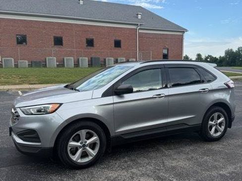 Used 2020 Ford Edge SE AWD/4WD image 2