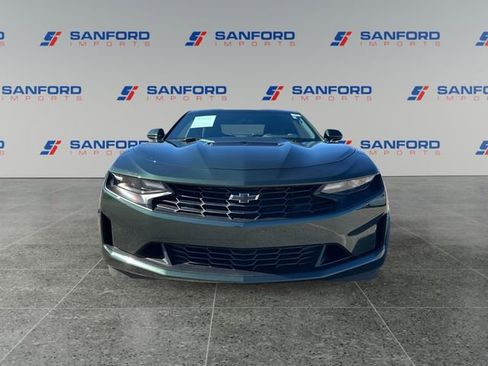 Used 2020 Chevrolet Camaro LT RWD image 8