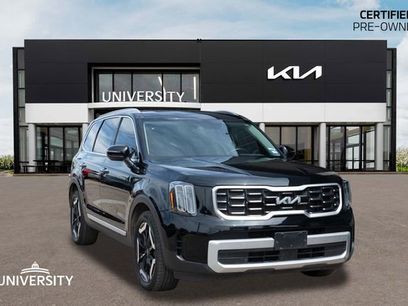 Certified 2023 Kia Telluride S w/ S Sunroof Package