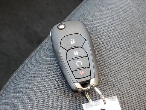 Used 2024 Chevrolet Trax LS w/ LS Convenience Package image 28