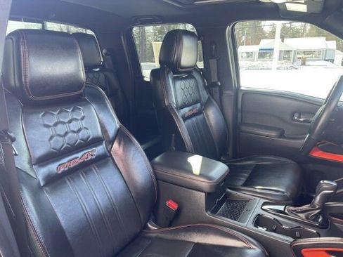 Used 2023 Nissan Frontier PRO-4X w/ Pro-4X Premium Package image 12
