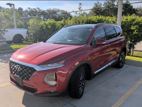 Used 2019 Hyundai Santa Fe FWD image 2