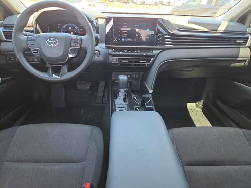 Certified 2025 Toyota Camry LE FWD image 19