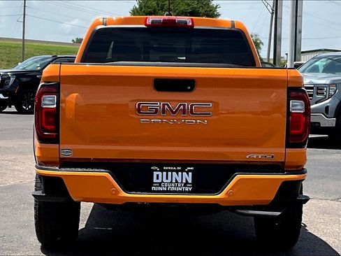 New 2025 GMC Canyon AT4 image 4