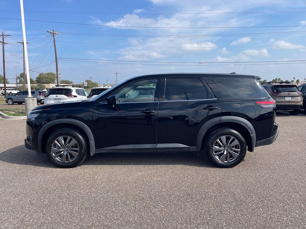Certified 2024 Nissan Pathfinder S FWD image 4