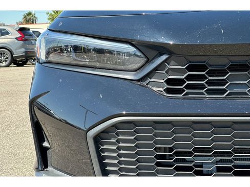 Used 2025 Honda Civic Sport image 15