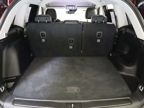 Used 2023 Jeep Grand Cherokee Limited image 9