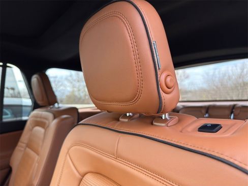 Used 2020 Lincoln Aviator Black Label w/ Dynamic Handling Package image 34