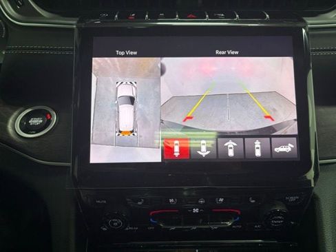 New 2025 Jeep Grand Cherokee L Limited image 18