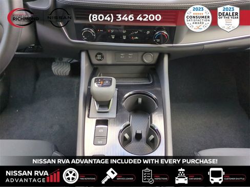 New 2025 Nissan Rogue S image 18