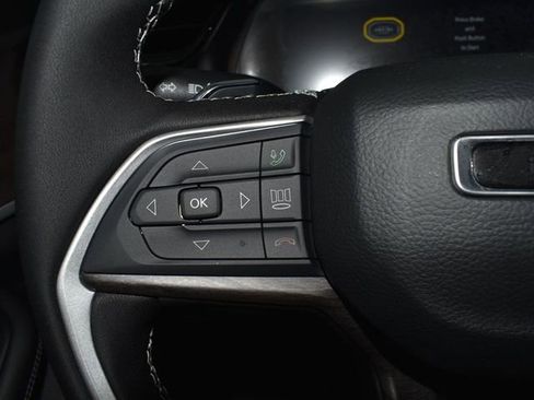 New 2026 Jeep Grand Cherokee Limited w/ Limited Altitude Package image 17