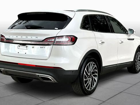 Used 2019 Lincoln Nautilus Reserve FWD image 13