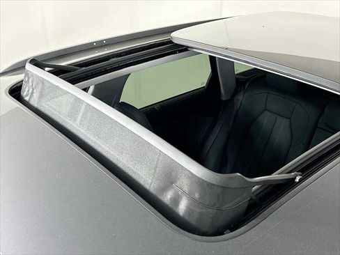 Certified 2025 Audi Q5 Premium Plus w/ Premium Plus AWD/4WD image 19