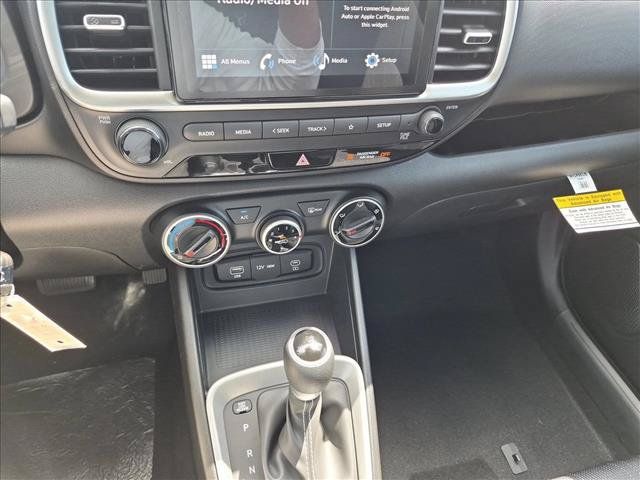 New 2026 Hyundai Venue SE FWD image 12