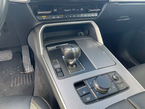 Used 2024 MAZDA CX-90 3.3 Turbo w/ Premium Package image 11