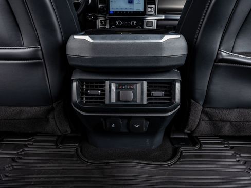 Used 2024 Ford F150 Raptor image 33