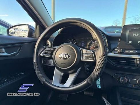 Used 2020 Kia Forte LXS image 15