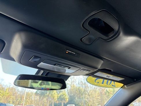 Used 2015 Chevrolet Camaro SS image 21