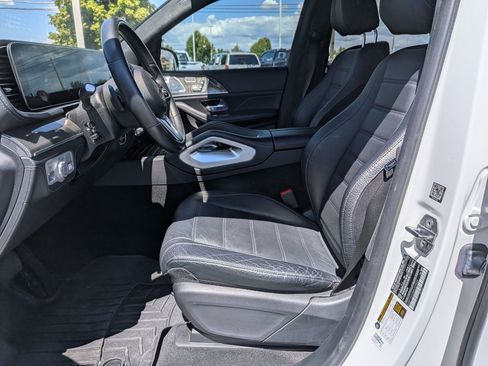 Used 2021 Mercedes-Benz GLS 450 4MATIC image 17
