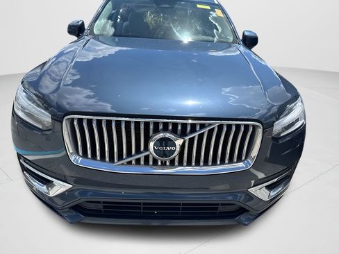 Used 2023 Volvo XC90 T8 Plus w/ Protection Package Premier AWD/4WD image 7