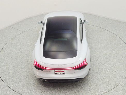 Used 2023 Audi e-tron GT Premium Plus AWD/4WD image 26