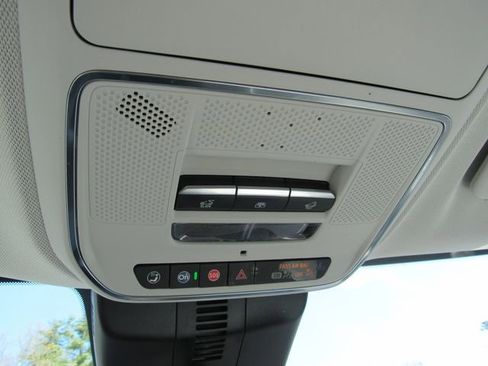 Used 2024 GMC Acadia Denali w/ Super Cruise Package AWD/4WD image 27