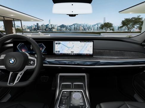 New 2026 BMW 740i w/ Premium Package image 10