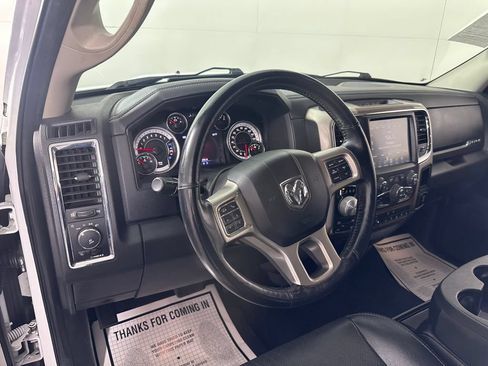 Used 2016 RAM 1500 Laramie AWD/4WD image 16