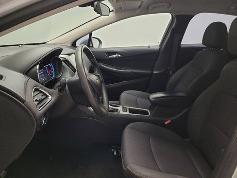 Used 2017 Chevrolet Cruze LS FWD image 17