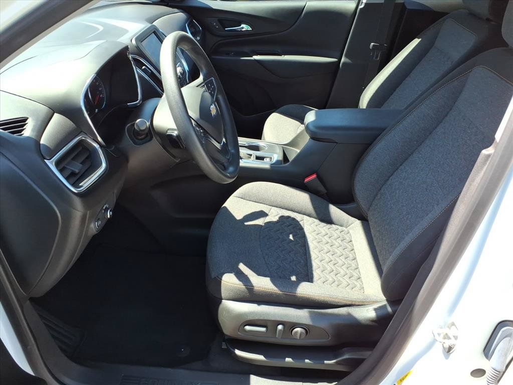 Used 2023 Chevrolet Equinox LT AWD/4WD image 12