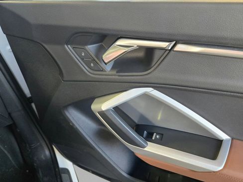 Used 2022 Audi Q3 2.0T Premium Plus image 27