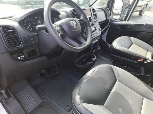 Used 2023 RAM ProMaster 2500 image 17