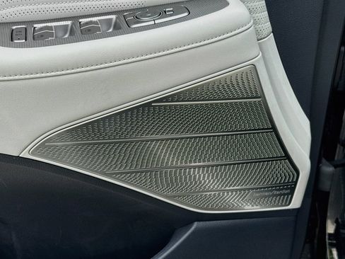 Used 2025 Hyundai Palisade Calligraphy FWD image 26