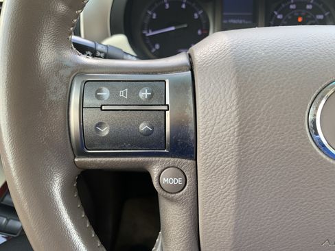 Used 2012 Lexus GX 460 w/ Comfort Plus Pkg AWD/4WD image 19