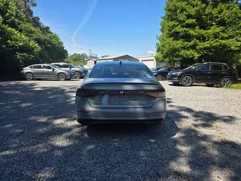 Used 2024 Honda Accord Sport image 4