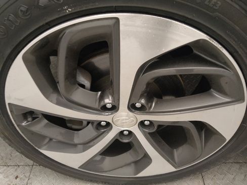 Used 2016 Hyundai Tucson Sport image 31