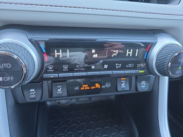 Used 2023 Toyota RAV4 XLE w/ Convenience Package AWD/4WD image 27