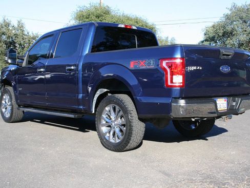 Used 2017 Ford F150 XLT w/ Equipment Group 302A Luxury image 8